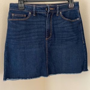 Universal Threads denim mini skirt